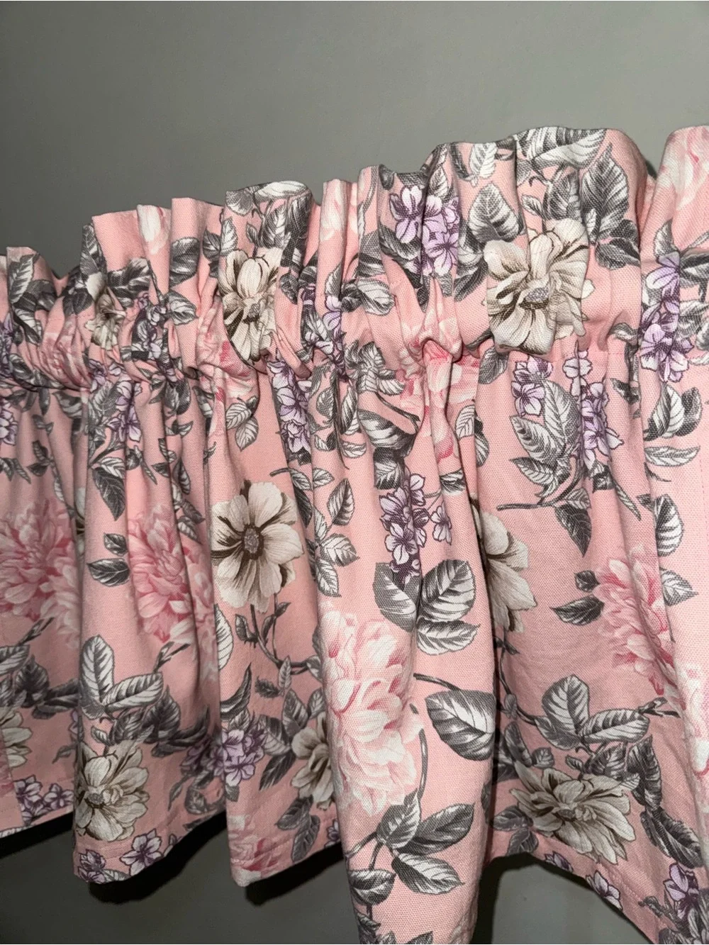 New Set Of 2 Pink Floral Valances